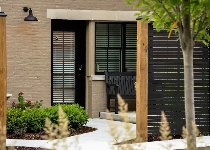 Garden View - Walk To Downtown - Fire Pit Апартаменты *